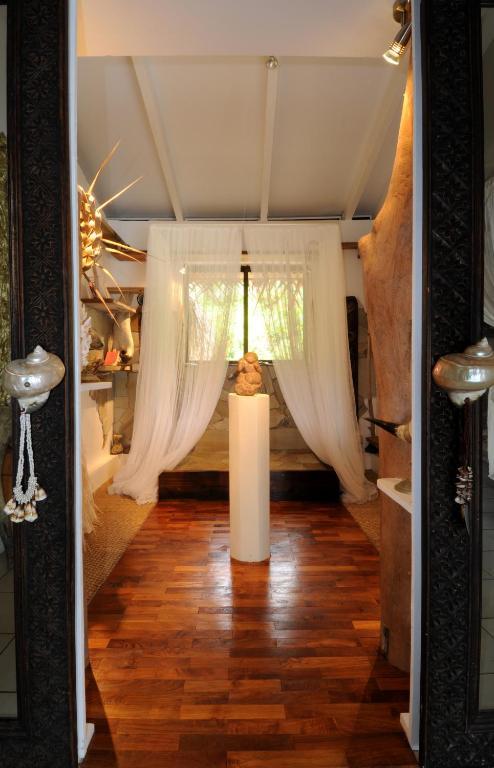 Tiahura Dream Lodge Moorea Room photo